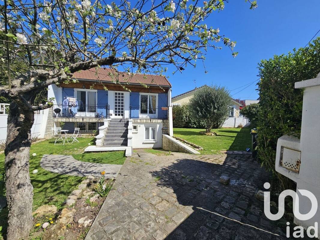Photo 1 - Maison à VILLEJUIF