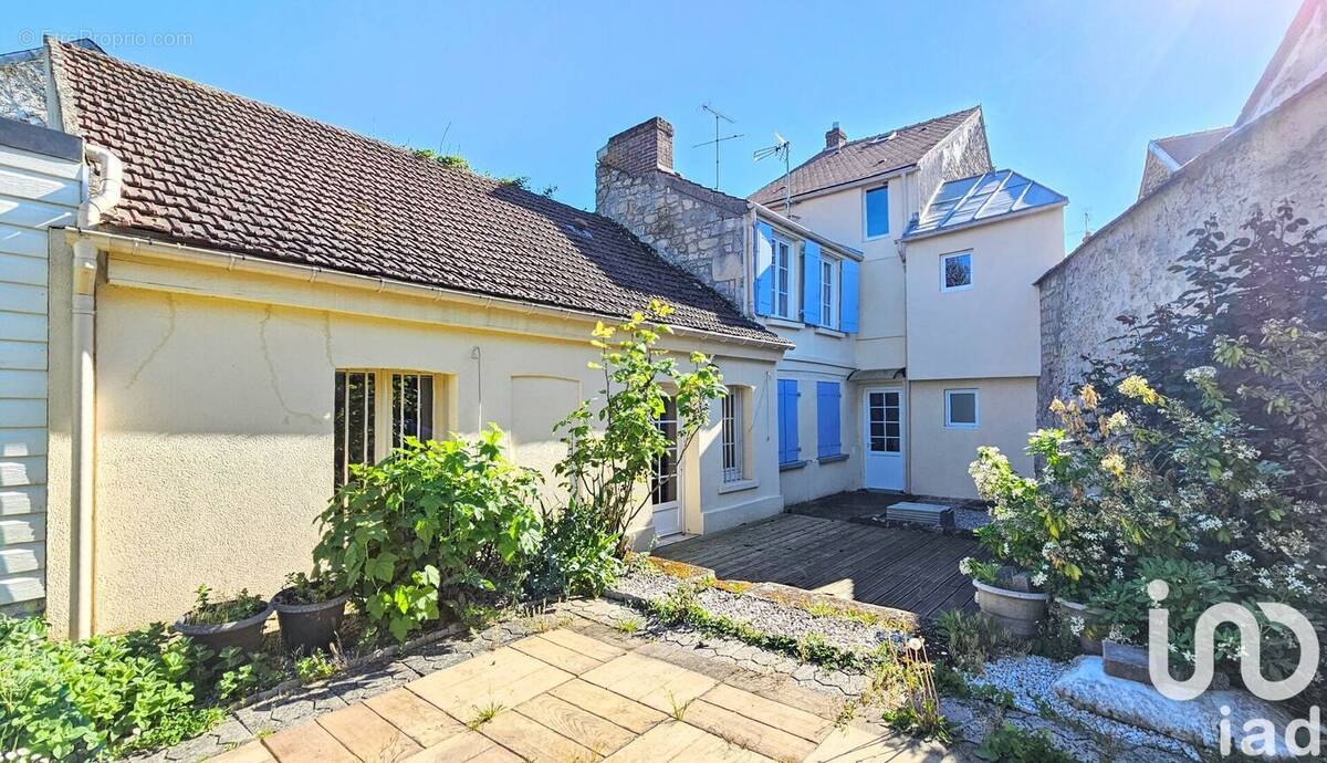 Photo 1 - Maison à MARINES