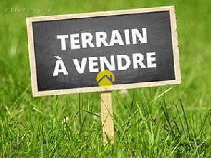 Terrain à ROGNY-LES-SEPT-ECLUSES
