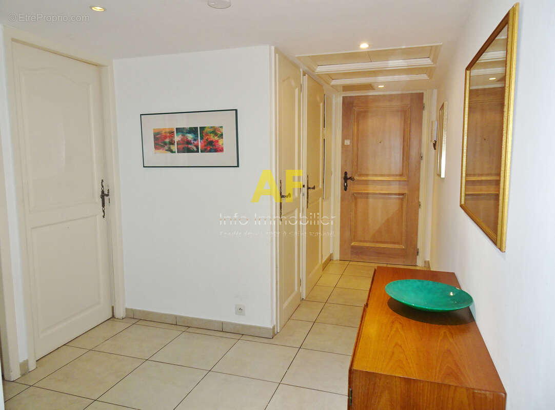 Appartement à SAINT-RAPHAEL