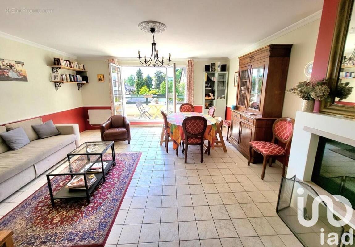Photo 1 - Appartement à JOUY-EN-JOSAS