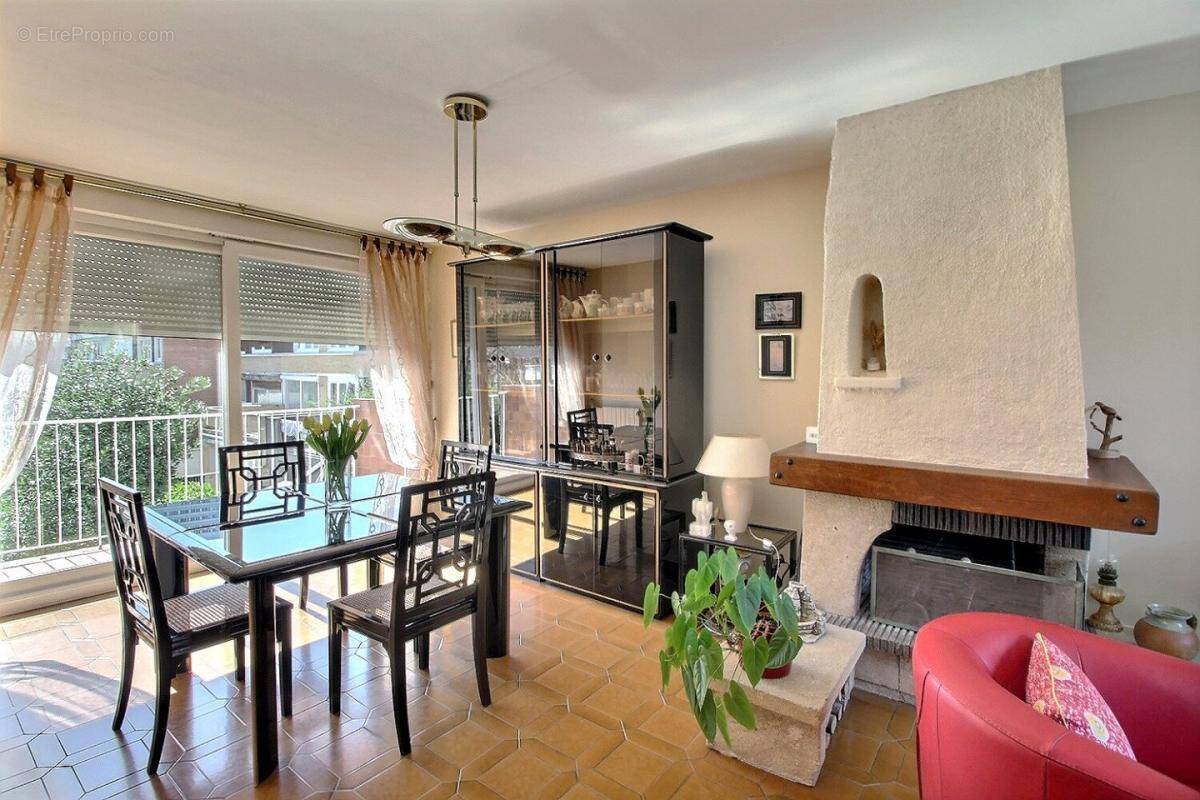 Maison à MONS-EN-BAROEUL