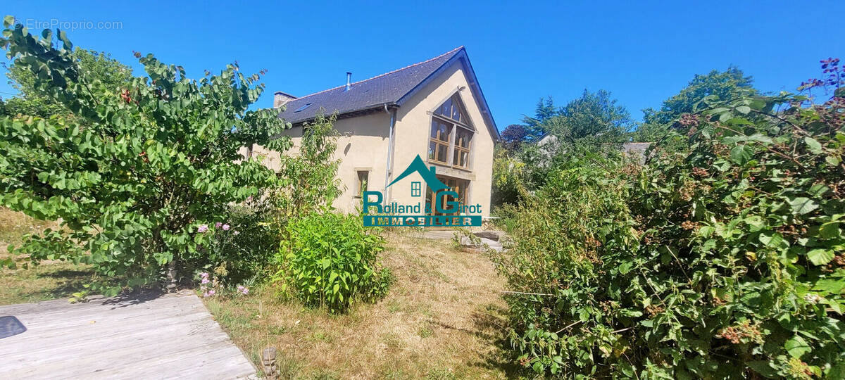 Maison à ANDOUILLE-NEUVILLE
