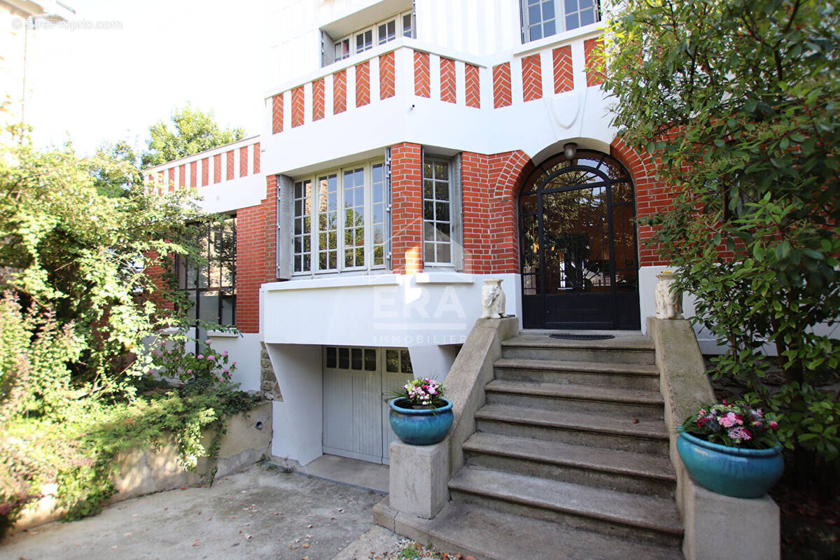 Maison à VILLIERS-SUR-MARNE