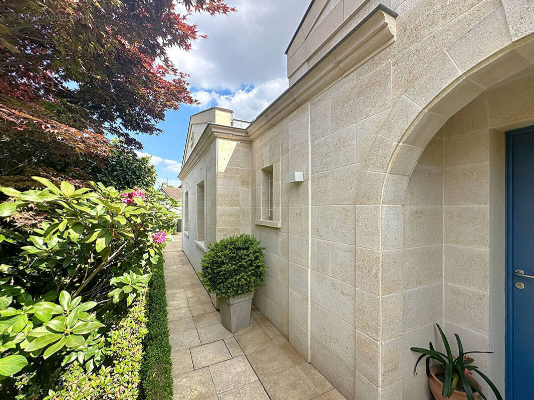 Maison à MERIGNAC