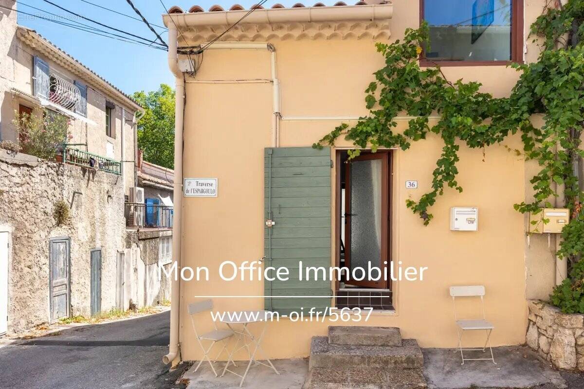 Maison à CABRIES