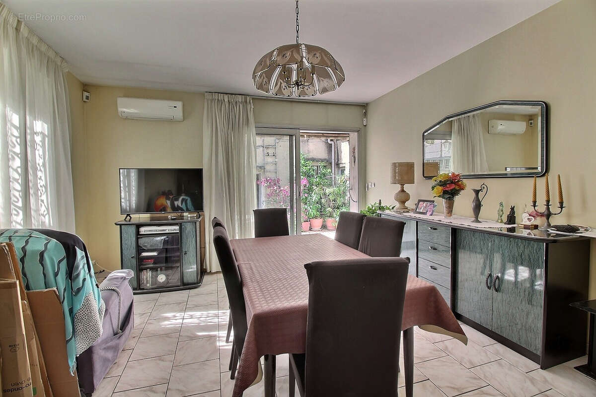 Maison à MARSEILLE-10E