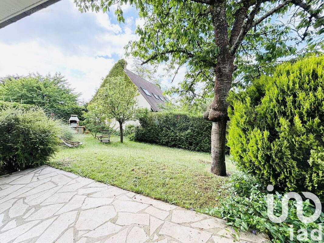 Photo 1 - Maison à LAMORLAYE