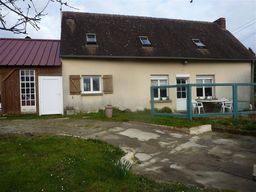 Maison à CEAUCE