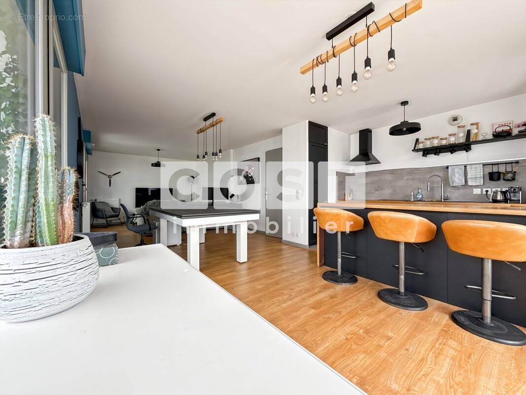 Appartement à ASNIERES-SUR-SEINE
