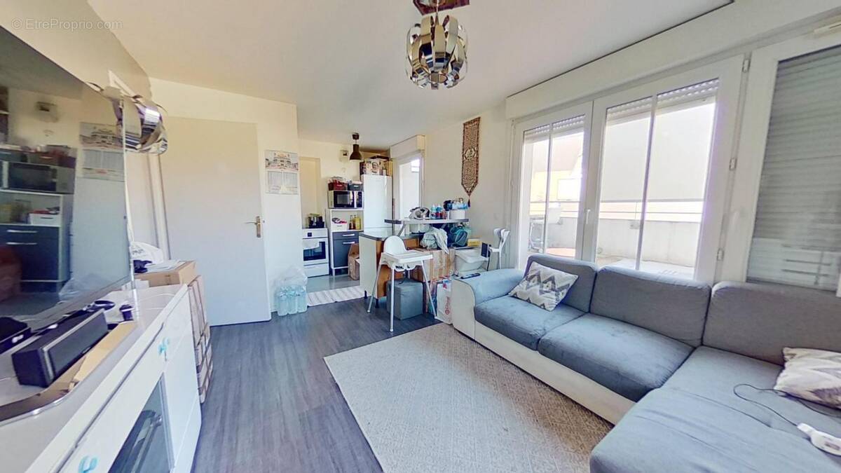 Appartement à STAINS
