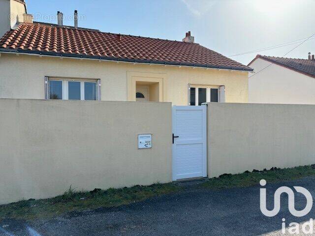 Photo 1 - Maison à SAINT-SEBASTIEN-SUR-LOIRE