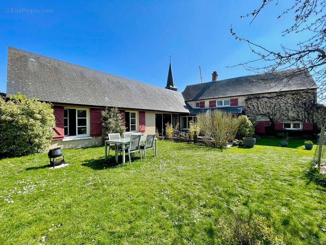 Maison à MARINES