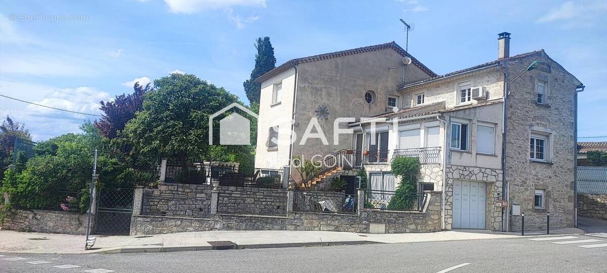 Photo 1 - Maison à BARJAC