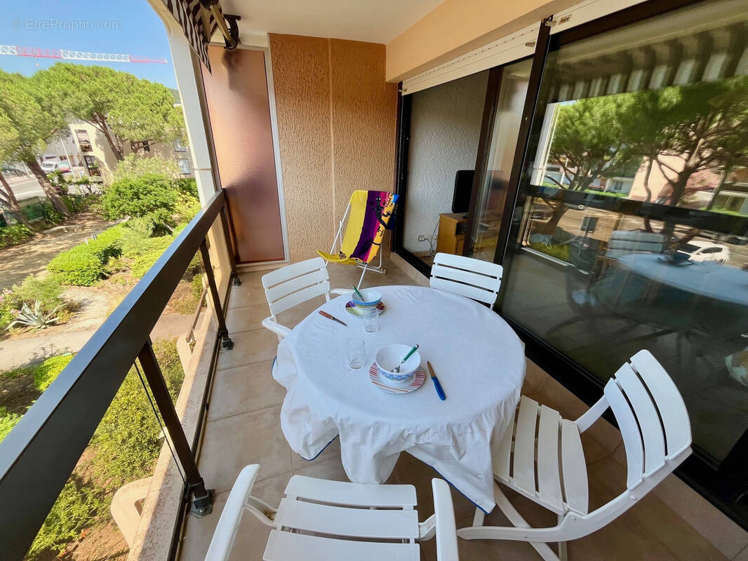 Appartement à BORMES-LES-MIMOSAS