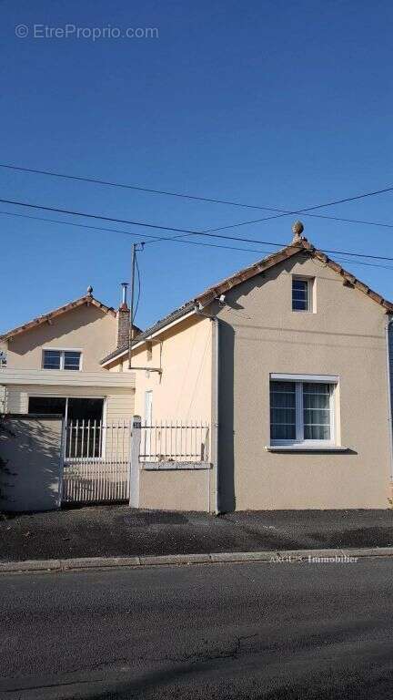Maison à CIVRAY