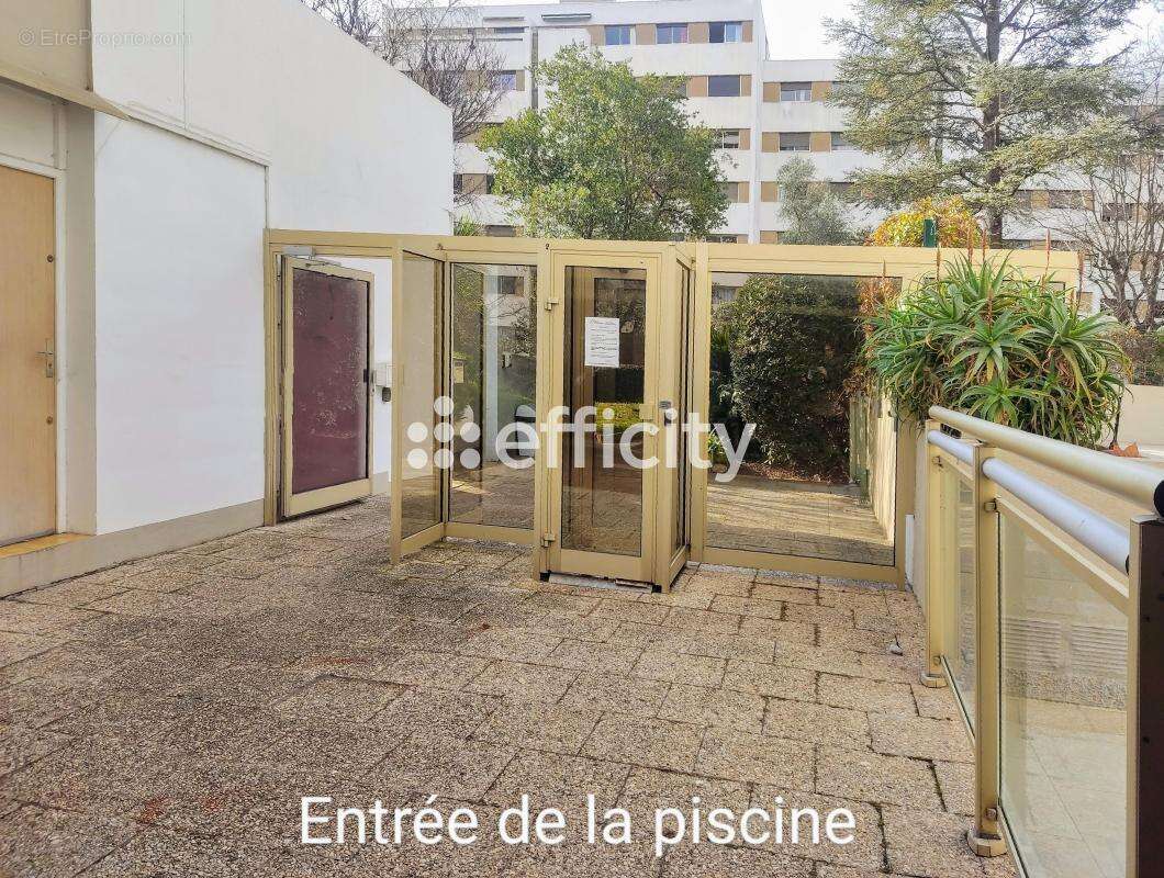 Appartement à MARSEILLE-9E