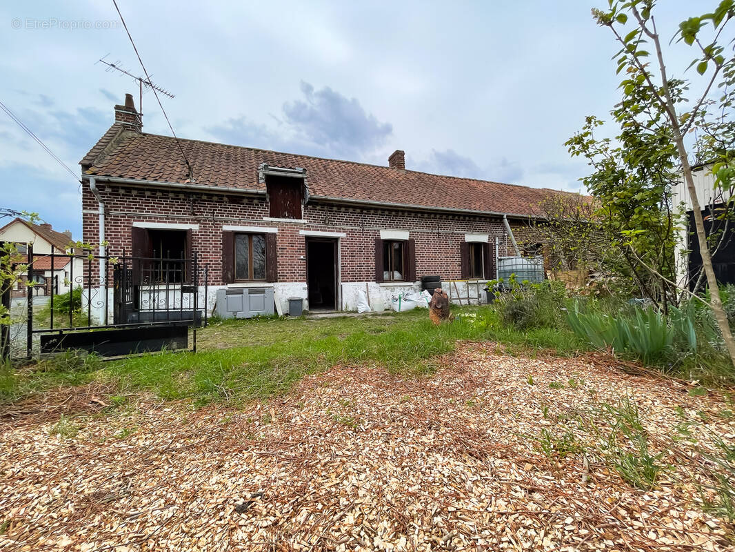Maison à LECELLES