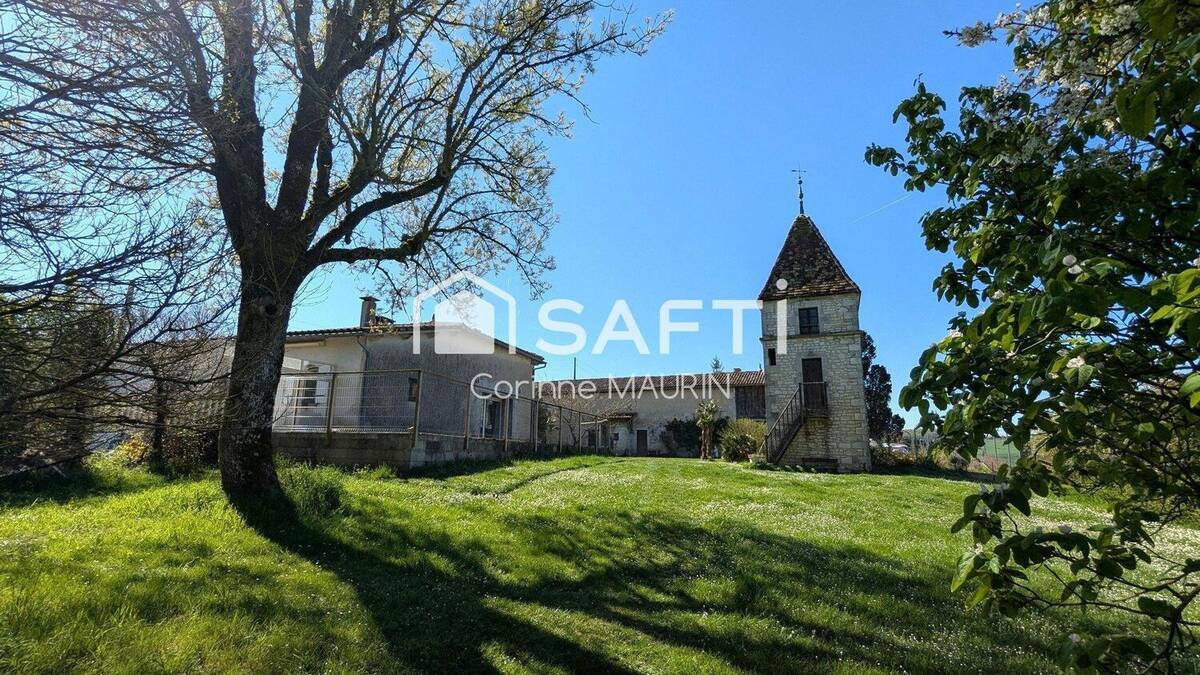 Photo 1 - Maison à BARBEZIEUX-SAINT-HILAIRE