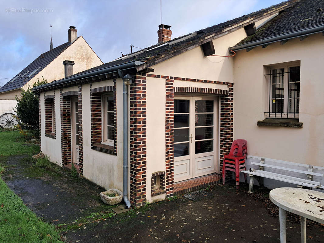 Maison à LA LOUPE