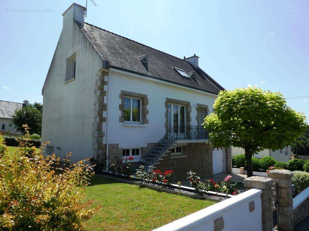 Maison à GUEMENE-SUR-SCORFF