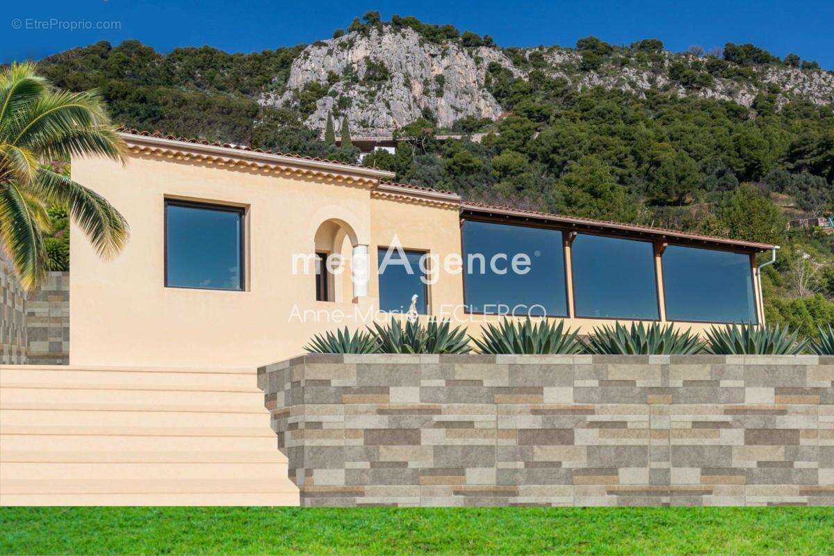 Maison à VILLEFRANCHE-SUR-MER
