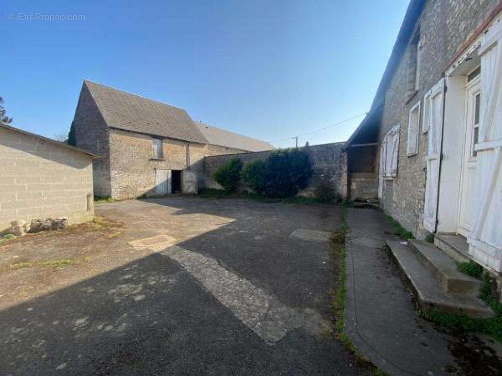 Maison à ANGERVILLE