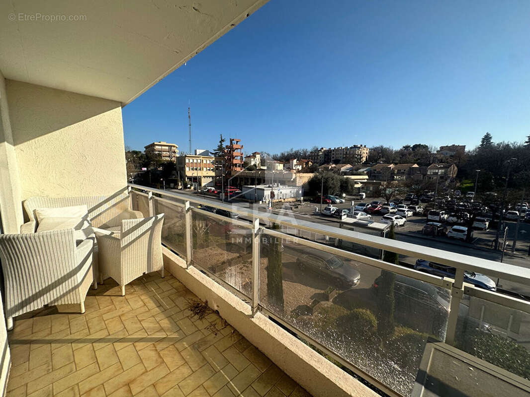 Appartement à VENCE
