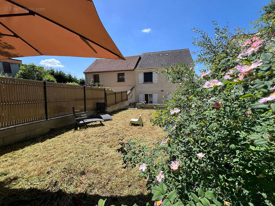 Maison à CROSNE
