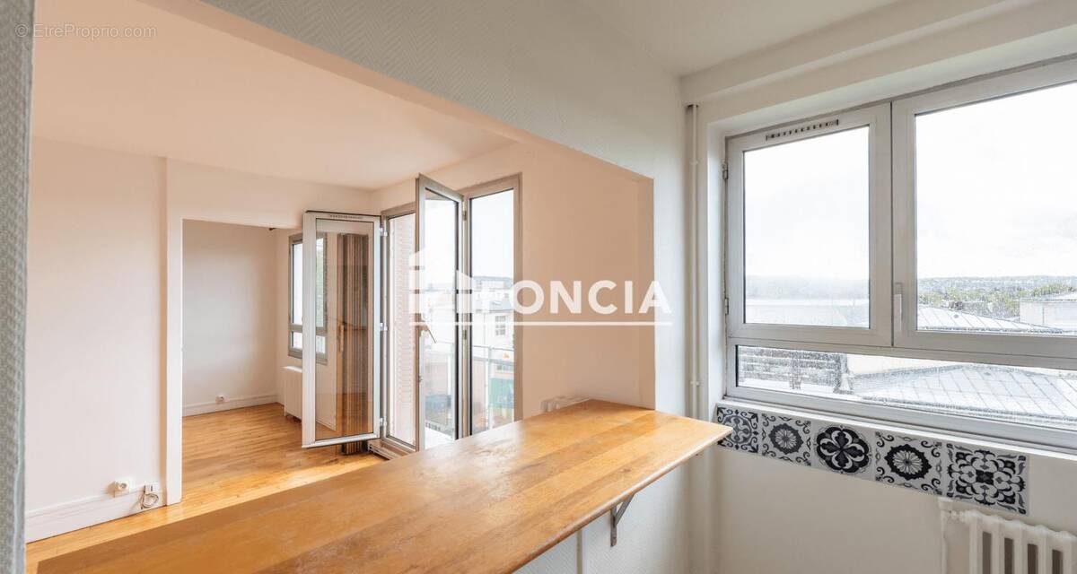 Appartement à RUEIL-MALMAISON
