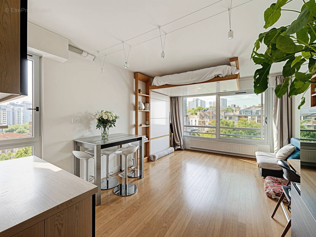 Appartement à PARIS-19E
