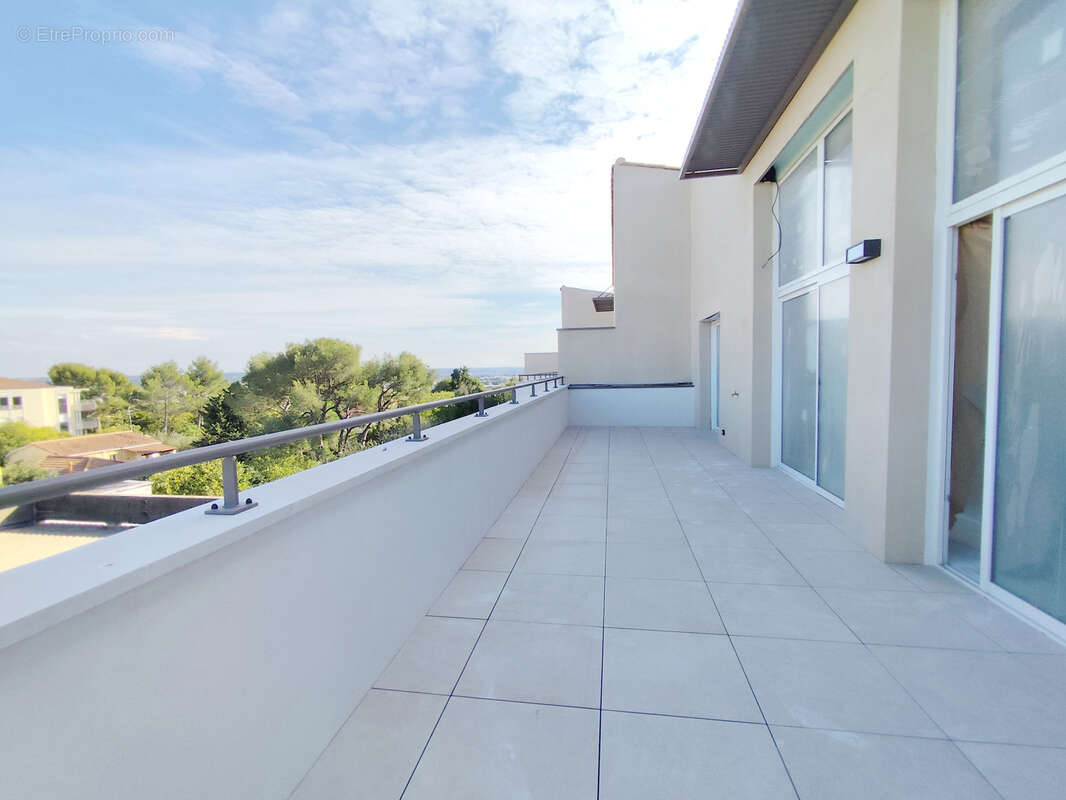 Appartement à NIMES