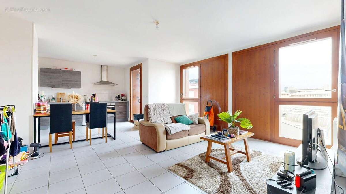 Appartement à LYON-8E