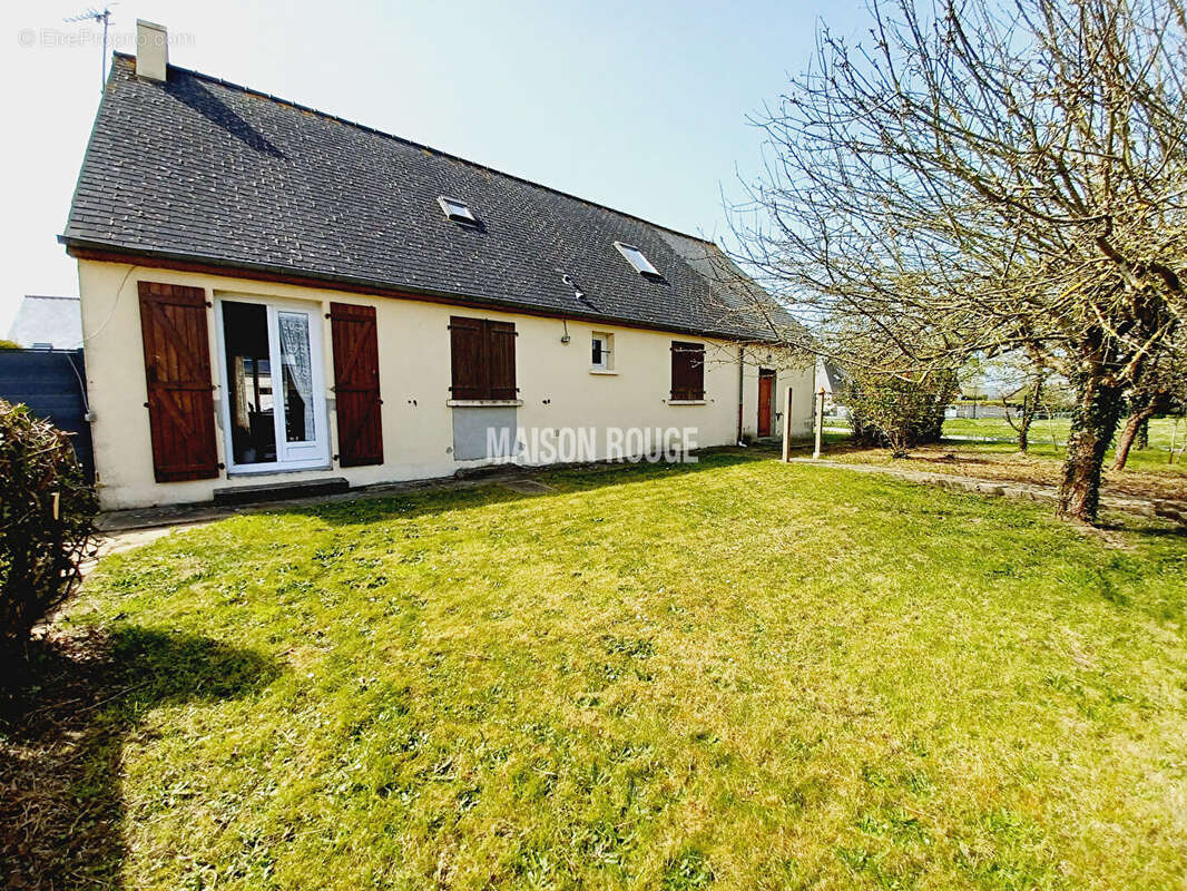 Maison à SAINT-COULOMB