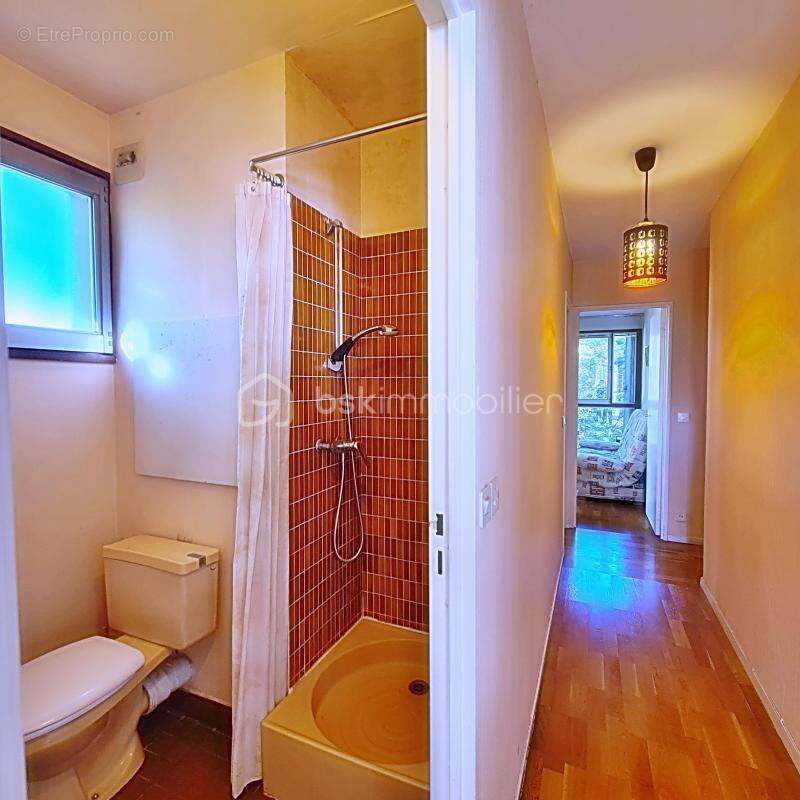 Appartement à MAISONS-ALFORT