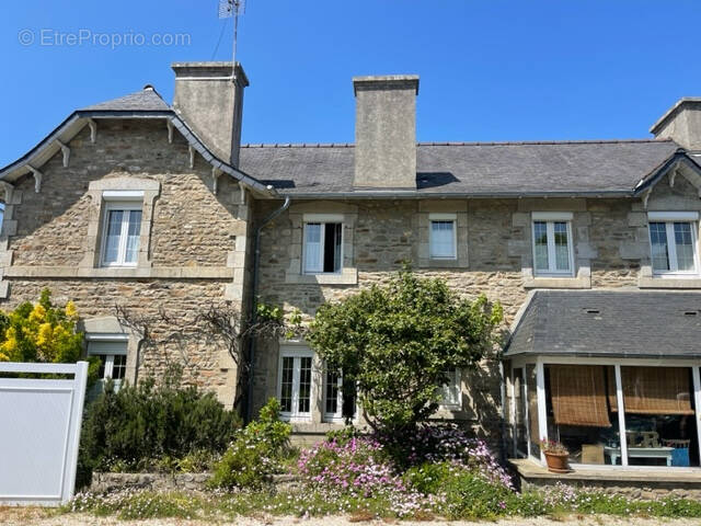 Maison à ROSCOFF