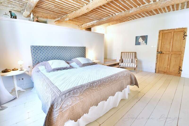 Maison à LOURMARIN