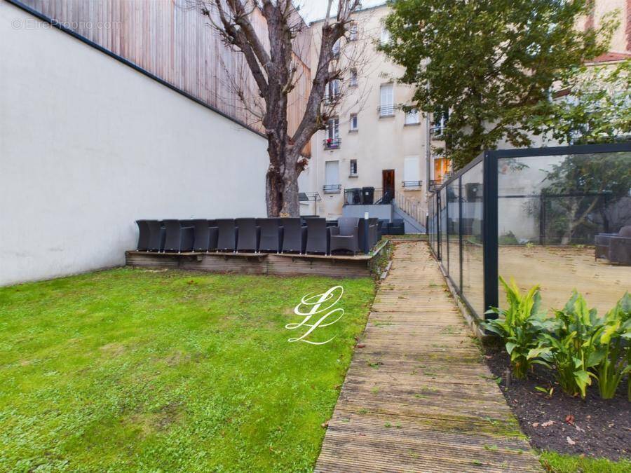 Appartement à IVRY-SUR-SEINE
