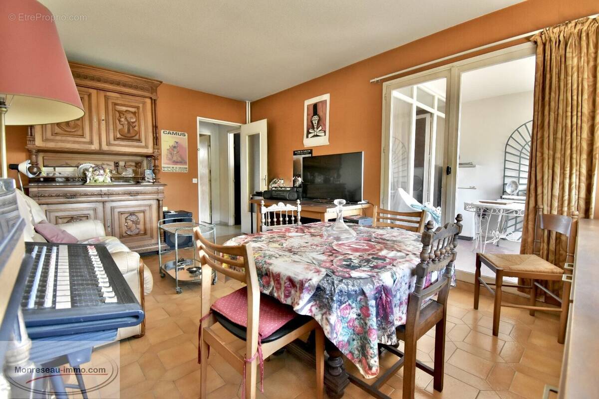 Appartement à LE CANNET
