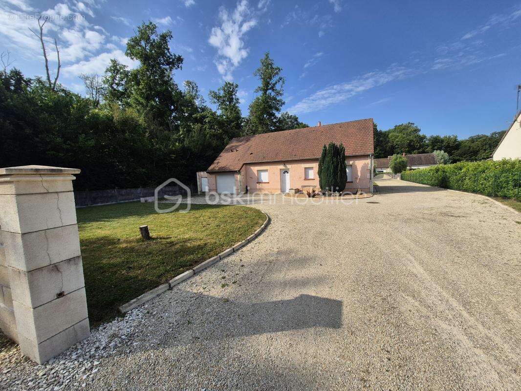 Maison à LADON