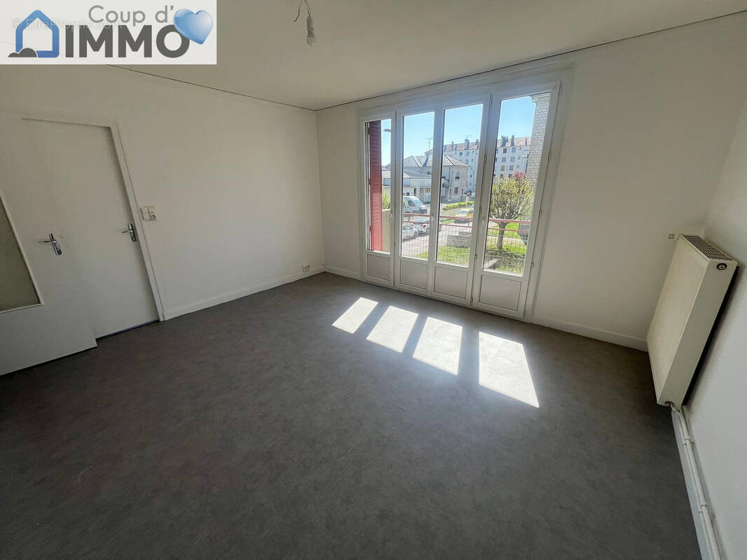 Appartement à LA CHAPELLE-SAINT-LUC
