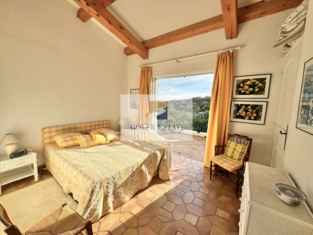 Maison à LA CROIX-VALMER