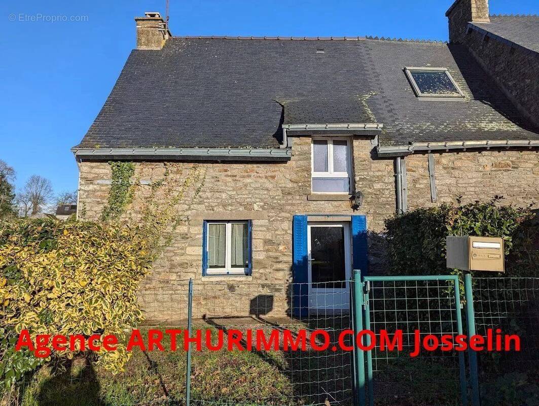 Maison à JOSSELIN