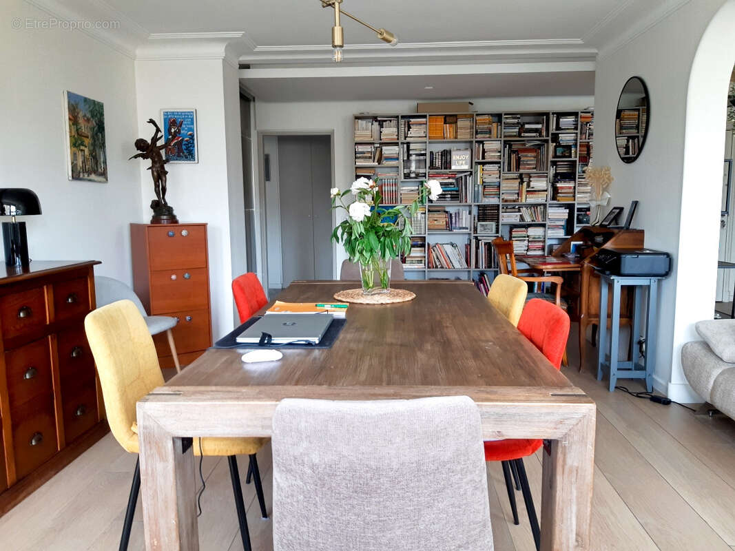 Appartement à HYERES