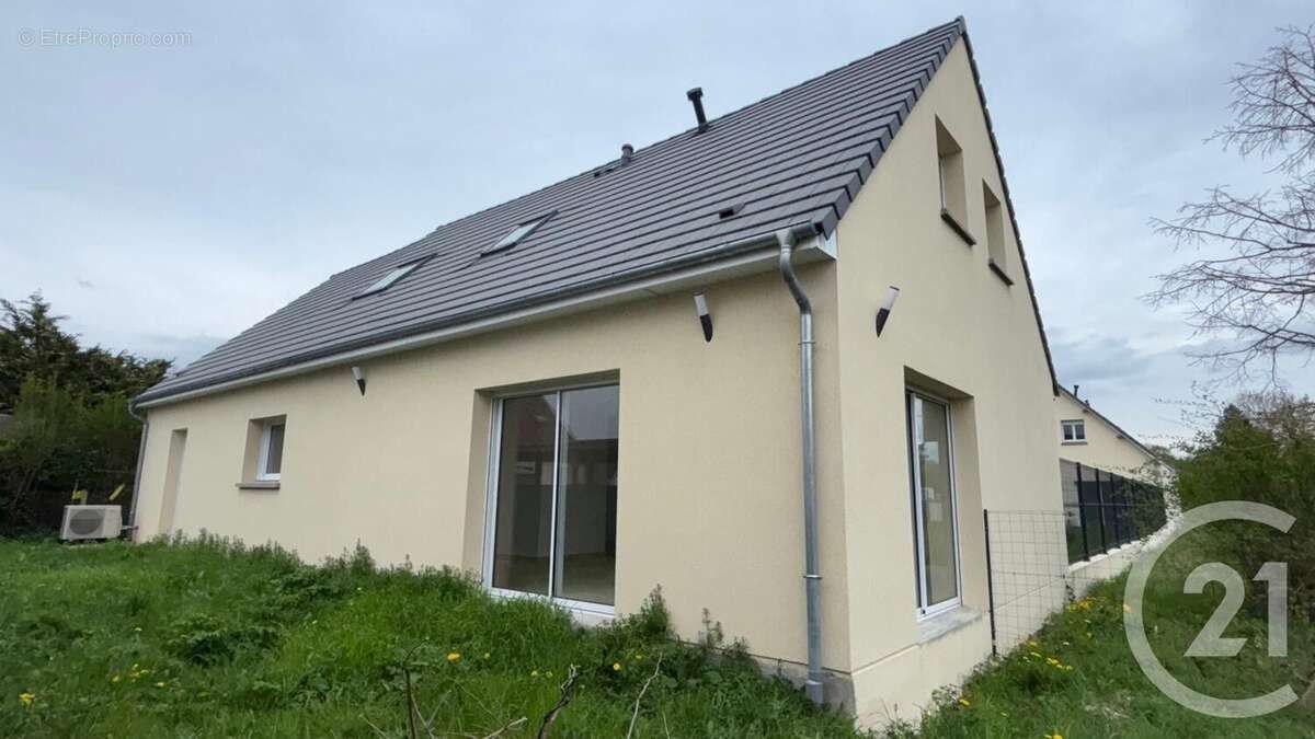 Maison à CROTH