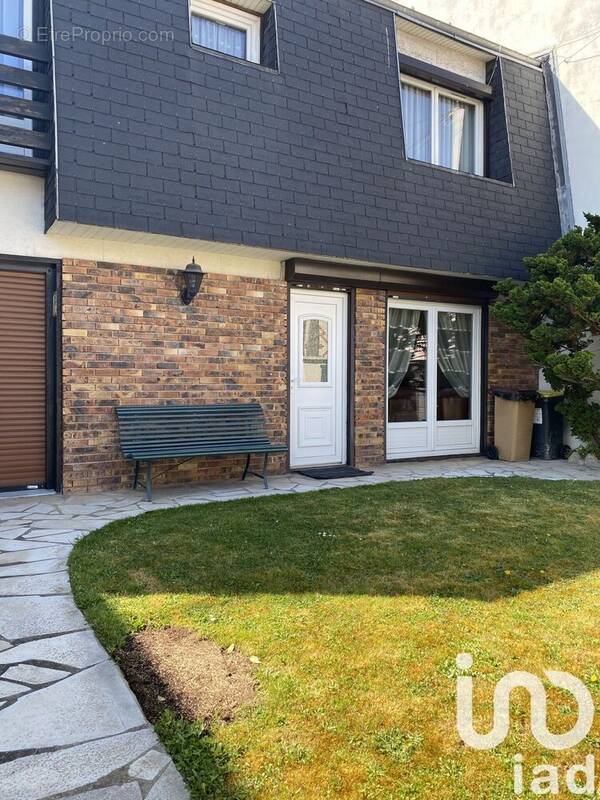 Photo 1 - Maison à NEUILLY-SUR-MARNE