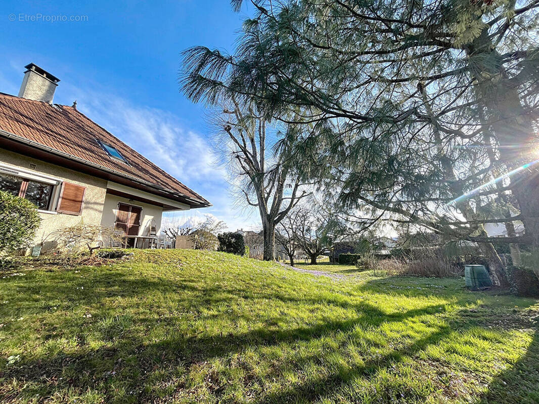 Maison à RUMILLY