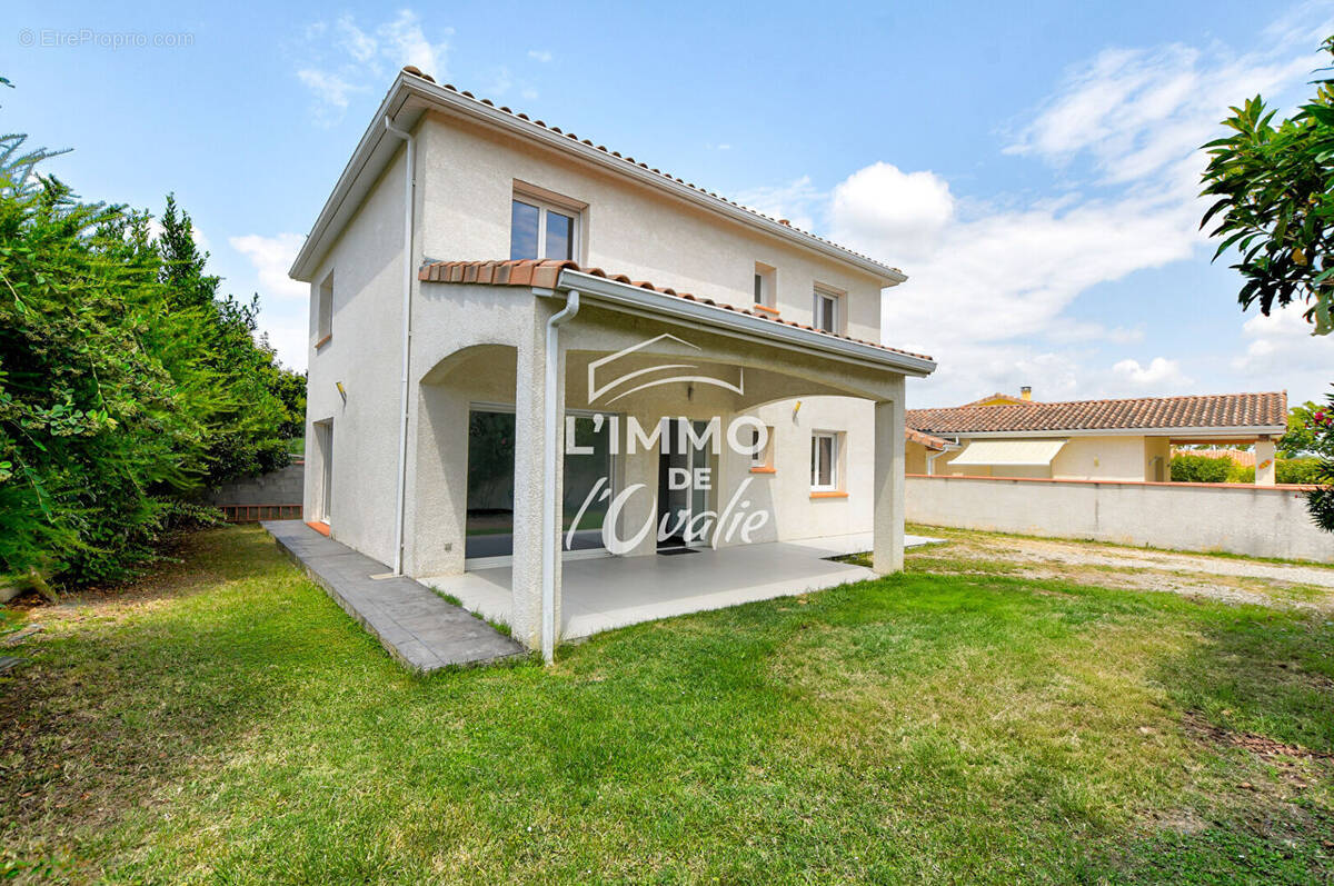 Maison à GRENADE
