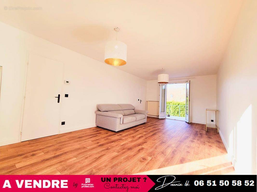 Maison à VERNEUIL-EN-HALATTE
