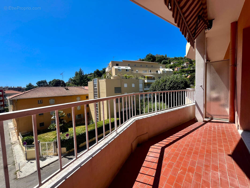 Appartement à MENTON